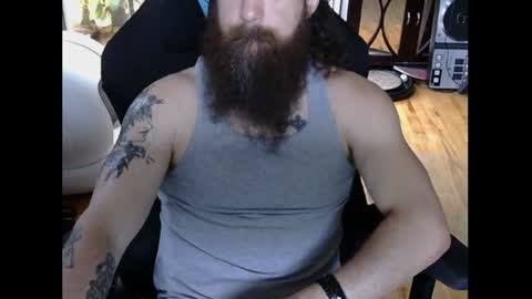 xiisil online show from June 15, 3:47 pm