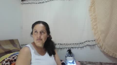 Snapshot of xime5144838 chatting on December 16, 3:51 am Ximena online show from December 16, 3:51 am