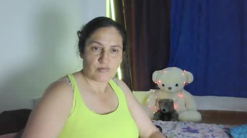 Snapshot of xime5144838 chatting on December 27, 2:04 am Ximena online show from December 27, 2:04 am
