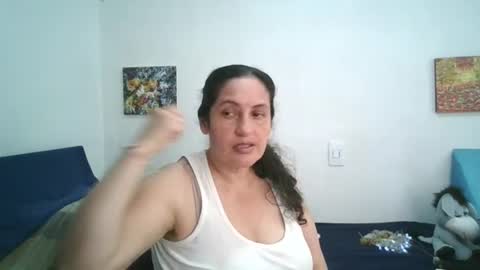 Snapshot of xime5144838 chatting on July 5, 6:15 pm Ximena online show from July 5, 6:15 pm