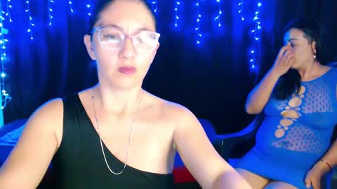 Snapshot of xime_collin77 chatting on March 6, 12:32 am Mistress Ana and Slave Ximena online show from March 6, 12:32 am