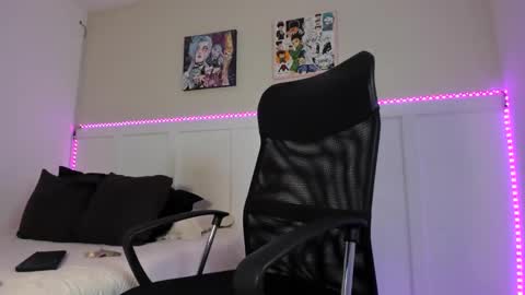 Xime online show from February 11, 2:46 am