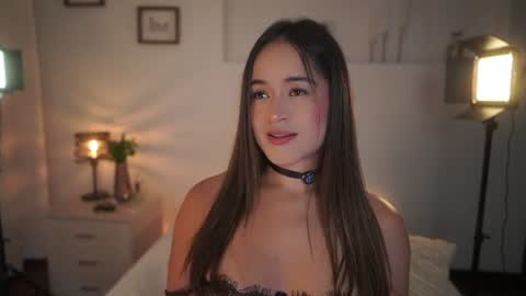Snapshot of ximena_cortez3 chatting on June 23, 11:14 pm Ximena cortez online show from June 23, 11:14 pm