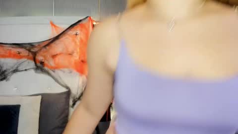 Snapshot of ximenanoah chatting on November 3, 1:34 pm ximena online show from November 3, 1:34 pm