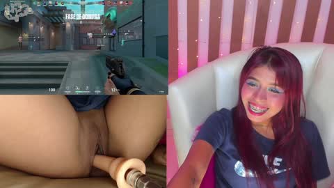 Snapshot of ximenareid chatting on December 12, 4:59 am Ximena online show from December 12, 4:59 am