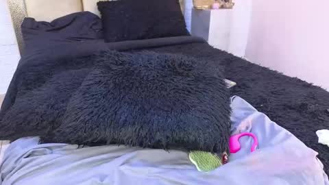 ximena online show from November 3, 11:22 am