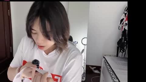 xinbao799322 online show from May 25, 8:09 am