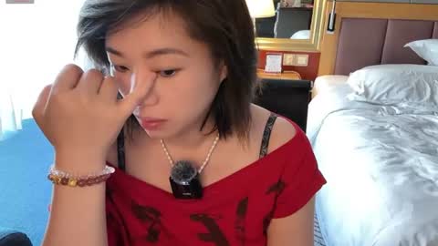 xinbao799322 online show from June 12, 11:35 pm