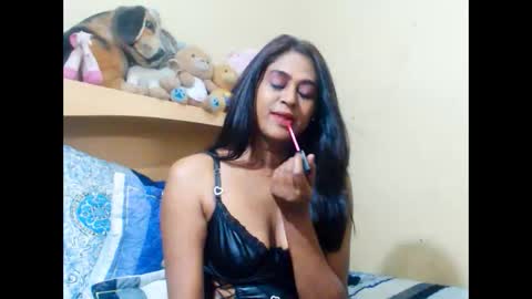 Snapshot of xindianillusion44 chatting on January 12, 12:05 am Miss Ria online show from January 12, 12:05 am