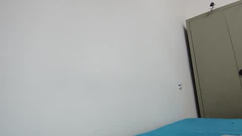 Snapshot of xineeddine chatting on November 18, 12:31 pm xineeddine online show from November 18, 12:31 pm