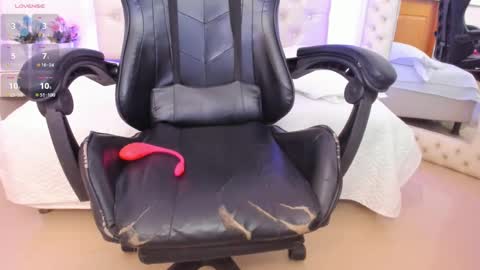 xiomara_cortes online show from January 22, 10:15 pm