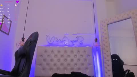 xiomara_cortes online show from March 7, 10:21 pm