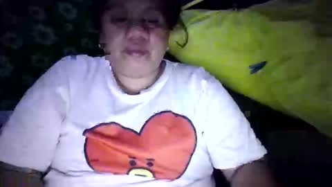 Snapshot of xjuicytits chatting on April 7, 1:17 am xjuicytits online show from April 7, 1:17 am