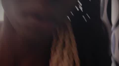 Snapshot of xjupiterhotx chatting on December 17, 7:40 am Jess xxxx jessblackthunder online show from December 17, 7:40 am