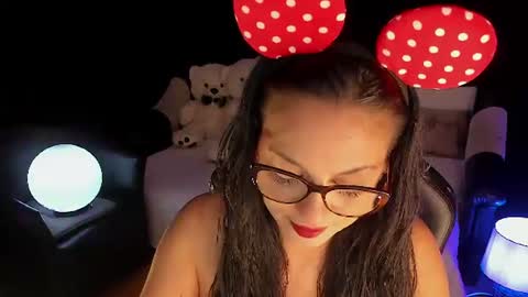 Lara online show from July 29, 9:24 pm