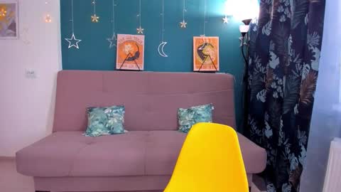 Chloe online show from February 9, 12:19 pm