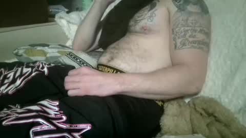 Snapshot of xlpack69 chatting on December 28, 6:28 am John online show from December 28, 6:28 am