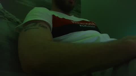 Snapshot of xlpack69 chatting on February 18, 8:38 am John online show from February 18, 8:38 am