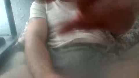 Snapshot of xlpack69 chatting on November 9, 2:54 am John online show from November 9, 2:54 am