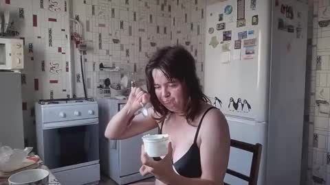 Snapshot of xlunasexyx chatting on September 22, 4:47 am Luna online show from September 22, 4:47 am