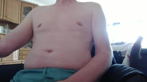 Snapshot of xmen43hot chatting on June 23, 8:23 am xmen43hot online show from June 23, 8:23 am