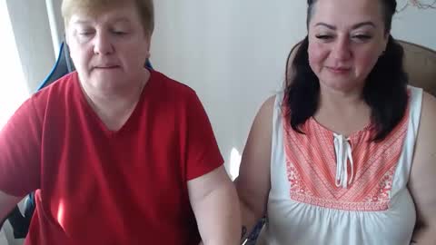 Snapshot of xmollyjanex chatting on October 4, 7:50 am XMollyJaneX online show from October 4, 7:50 am