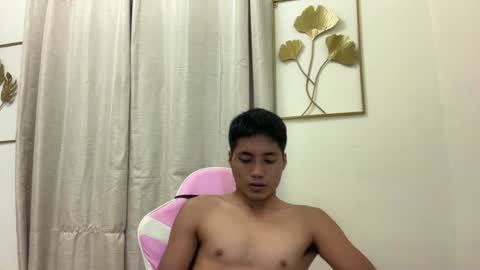 SECRET online show from February 5, 2:11 pm