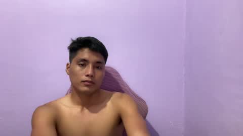 Snapshot of xmoreno_guy69 chatting on July 8, 3:38 pm SECRET online show from July 8, 3:38 pm