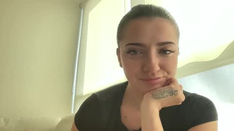 Snapshot of xoariellxo chatting on September 9, 4:17 pm xoariellxo online show from September 9, 4:17 pm