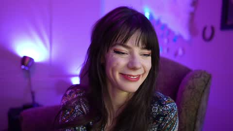 Bella Bondai online show from January 11, 6:24 am