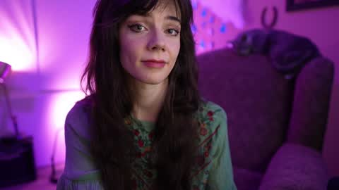 Bella Bondai online show from February 1, 3:30 am