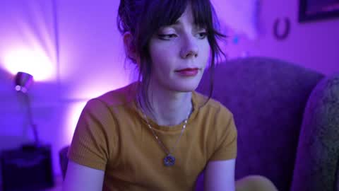 Bella Bondai online show from February 4, 1:56 am