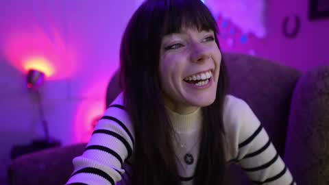 Bella Bondai online show from February 19, 9:17 am