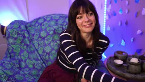 Bella Bondai online show from March 9, 9:35 am