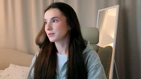 Jane online show from February 15, 7:43 pm