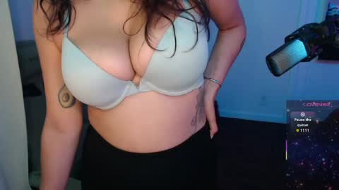 Snapshot of xoroxanne chatting on June 6, 8:13 pm xoroxanne online show from June 6, 8:13 pm