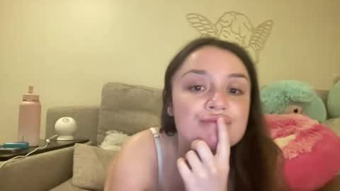 xoxo rosee online show from May 29, 3:37 am
