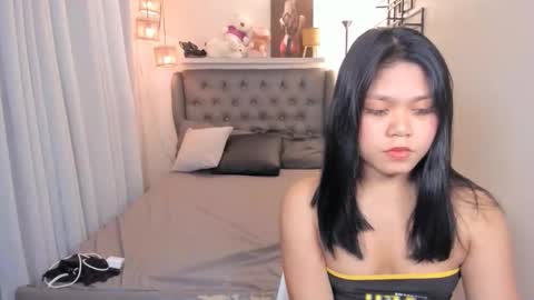 xoxoalyssa69 online show from October 19, 6:36 am