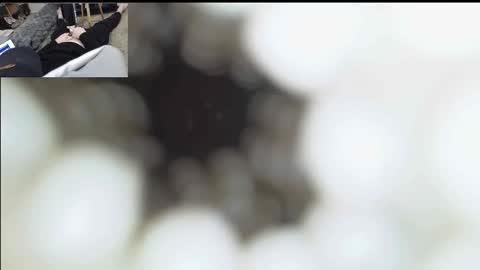 Snapshot of xoxowtf chatting on January 11, 6:57 pm xoxowtf online show from January 11, 6:57 pm