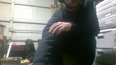 Snapshot of xploringus1 chatting on February 15, 4:23 pm Xploringus online show from February 15, 4:23 pm