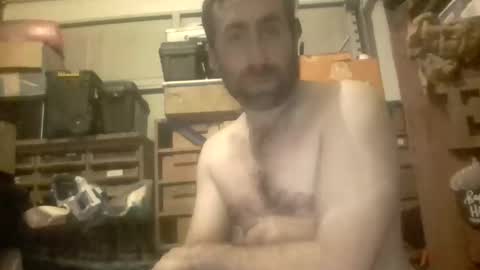 Snapshot of xploringus1 chatting on December 15, 8:29 am Xploringus online show from December 15, 8:29 am