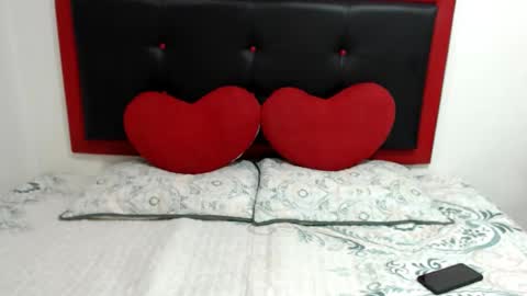 xshopyx online show from December 20, 1:25 am