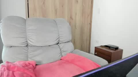 Hellen Sofia instagram hellen5546 online show from May 10, 8:25 pm