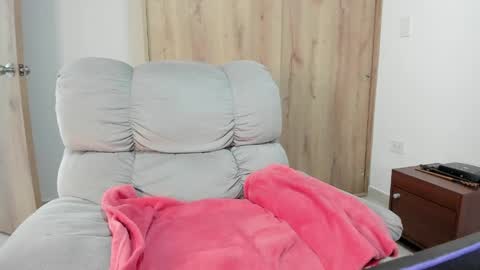 Hellen Sofia instagram hellen5546 online show from May 27, 8:06 pm