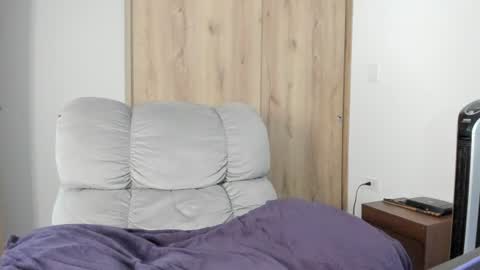 Hellen Sofia instagram hellen5546 online show from July 4, 1:17 pm