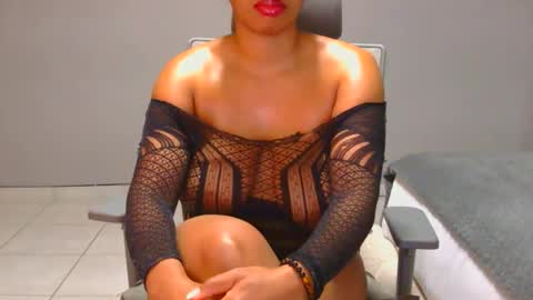 spykeXtee online show from May 26, 4:08 am