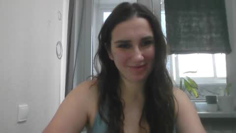 Snapshot of xtraem_crush chatting on January 9, 11:02 am xtraem_crush online show from January 9, 11:02 am