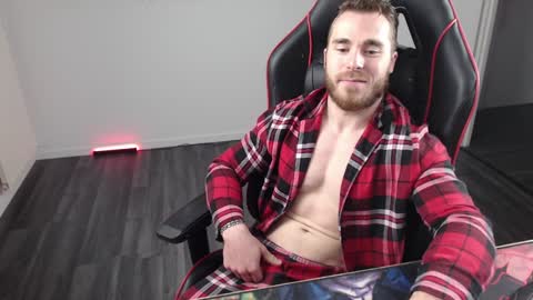 xtrakil online show from December 28, 7:44 am