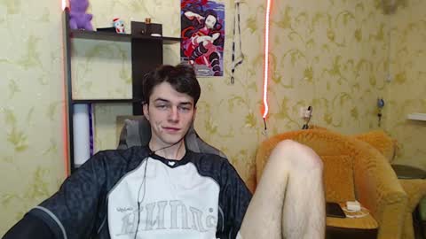 traqqq online show from January 25, 7:07 pm