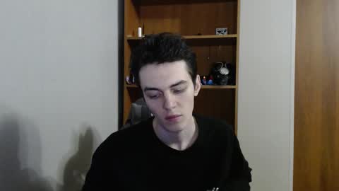 traqqq online show from September 21, 4:41 pm